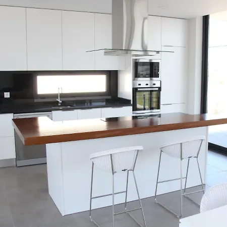 Casa de Férias Moderne In Salir Do Porto - Nas Dunas
